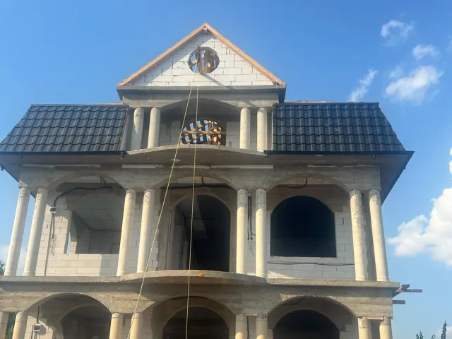 Roofing project details